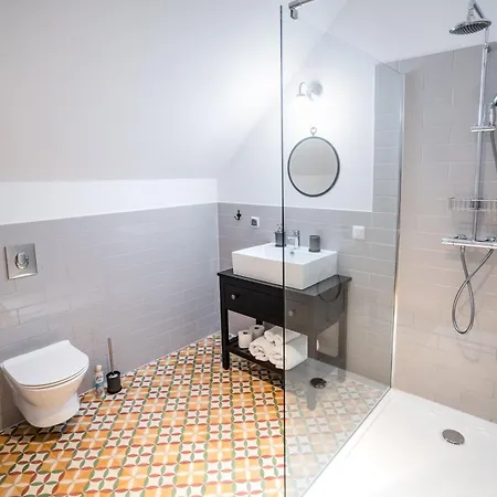 Rajskie Jablka - Azyl Dla Doroslych