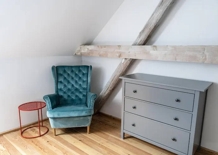 Rajskie Jablka - Azyl Dla Doroslych