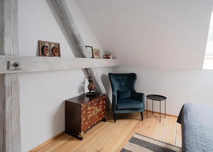 Rajskie Jablka - Azyl Dla Doroslych Bed & Breakfast