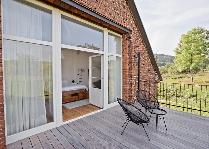 Bed & Breakfast Rajskie Jablka - Azyl Dla Doroslych Lubomierz (Lower Silesia)